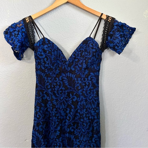 NWT Revolve Bardot Taegan Midi Dress - Picture 7 of 12